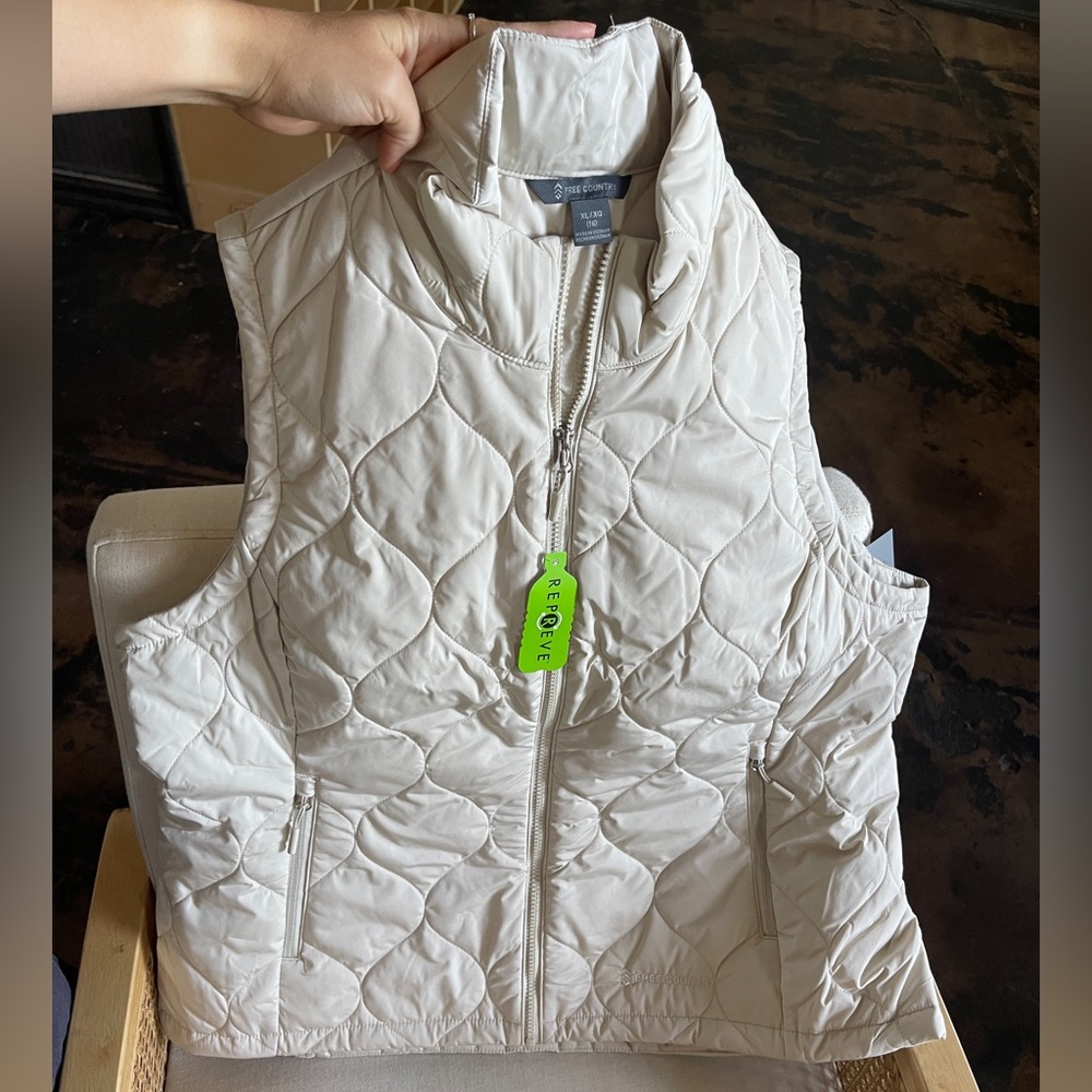 Free Country Cream Quilted Vest